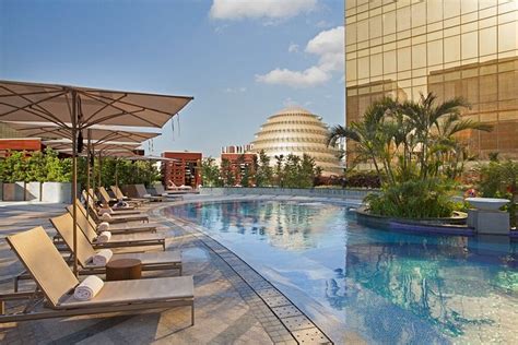 NÜWA MANILA $180 ($̶2̶3̶9̶) .